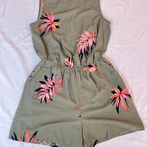 Floral Olive Women's Shorts